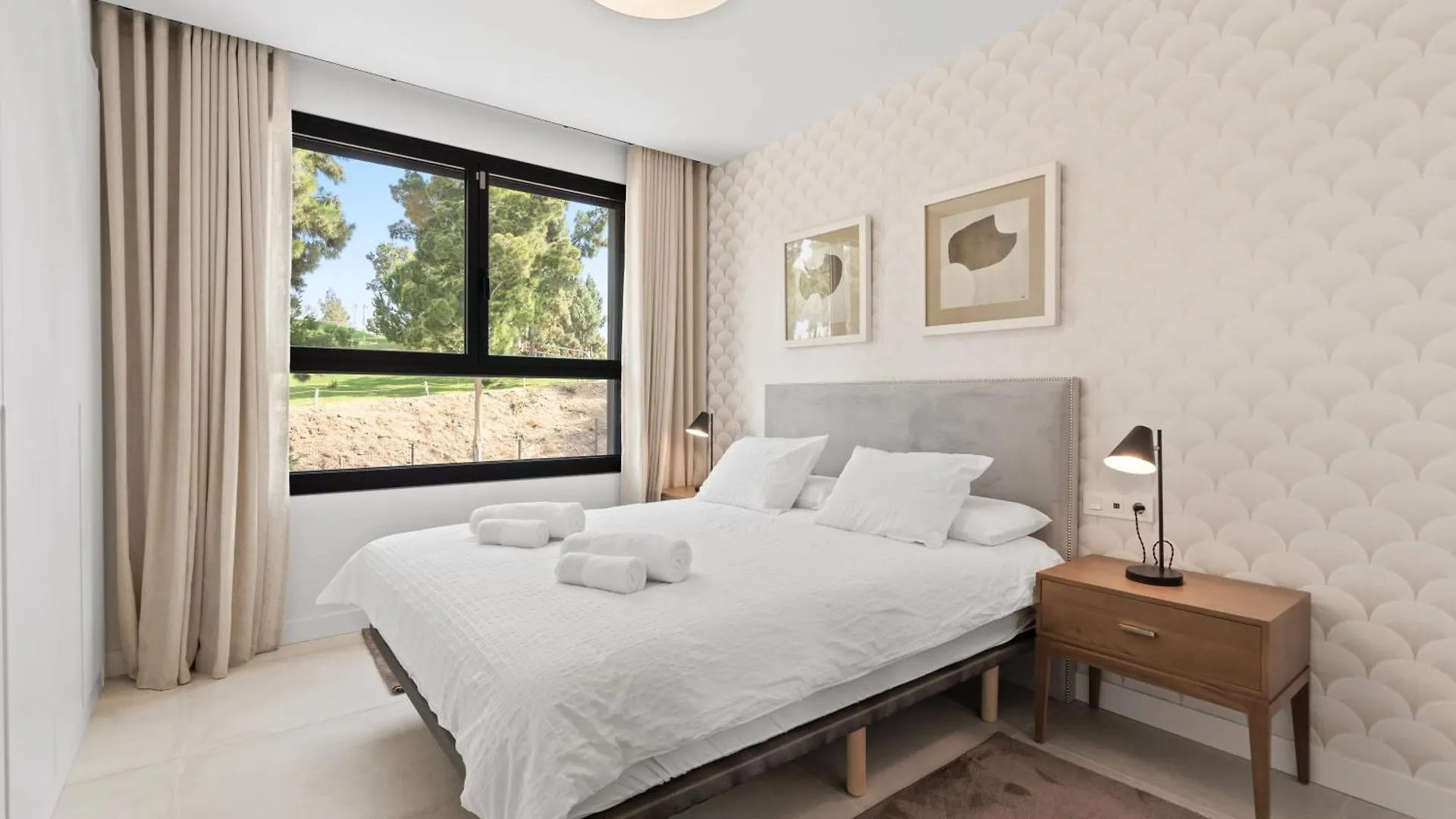 Apartment Lovely Evergreen Malaga Spain